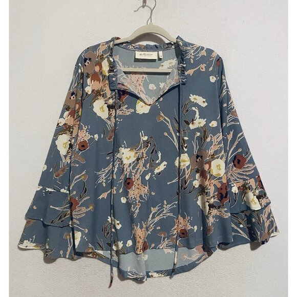 La Bellum Hillary Scott Top Womens Large Blue Floral Bell Sleeve Boho Romantic - Picture 1 of 7